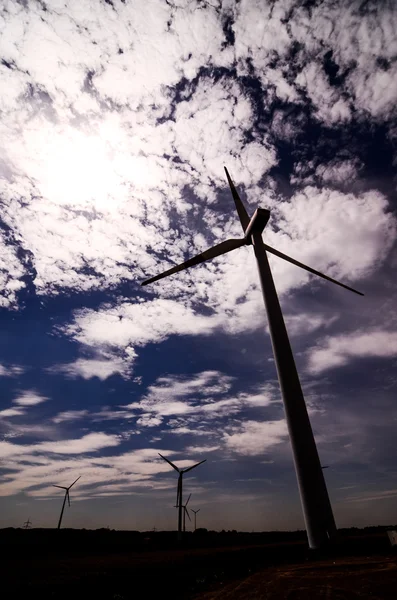 Molino de viento Turbina eólica —  Fotos de Stock