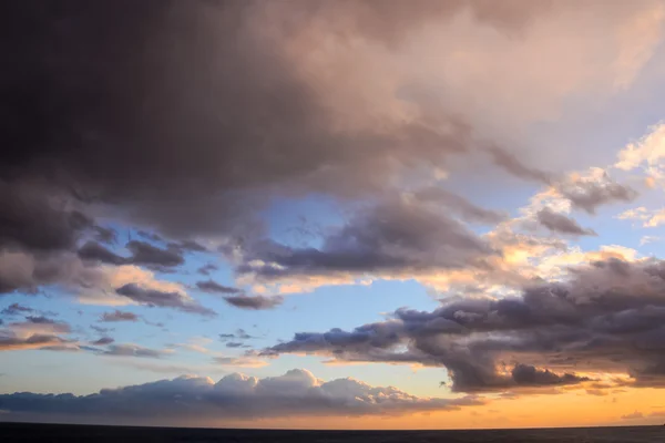 Zee tropische zonsondergang — Stockfoto