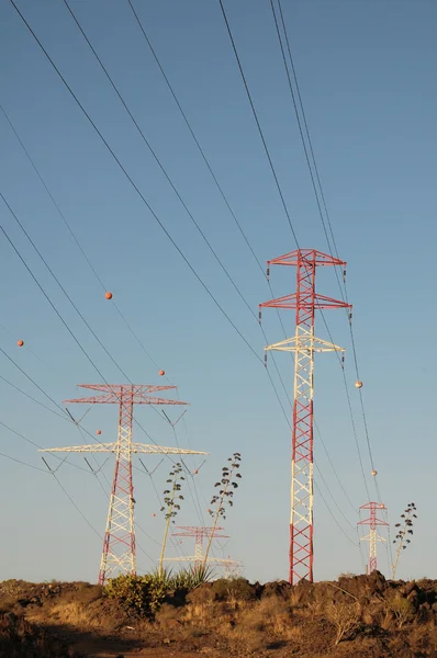 Biegun energii elektrycznej — Zdjęcie stockowe