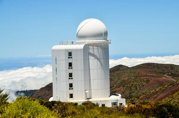 Telescopes of the Teide Astronomical Observatory — Stock Photo, Image