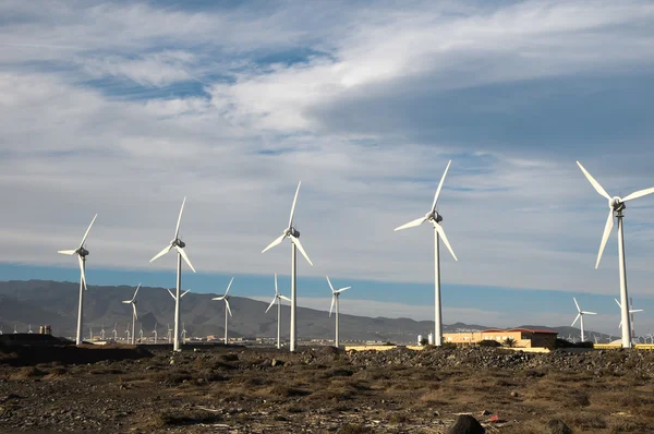 Generador de energía Turbina eólica — Foto de Stock