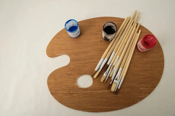 Nuova tavolozza di pittura in legno — Foto Stock