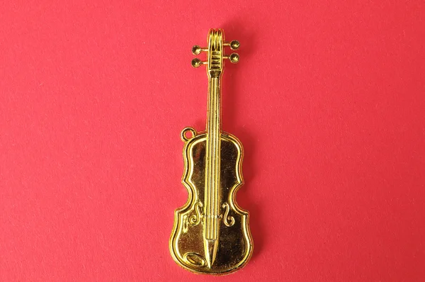 Золотая скрипка — стоковое фото