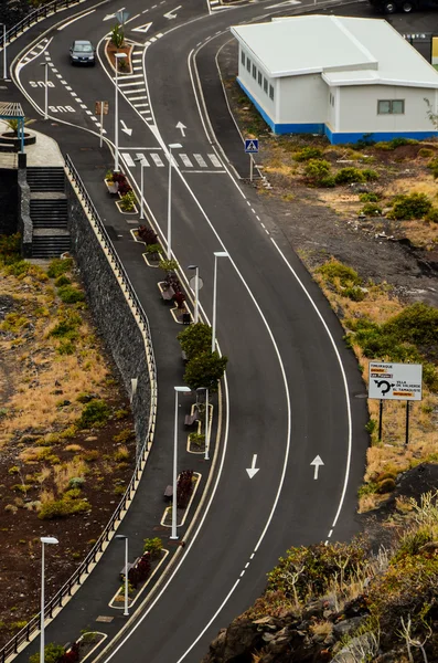 Uzun süre yalnız yol — Stok fotoğraf