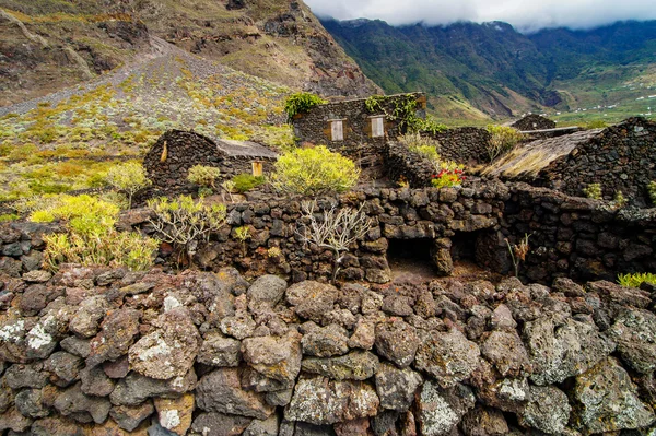 El Hierro Adası terk edilmiş evleri — Stok fotoğraf