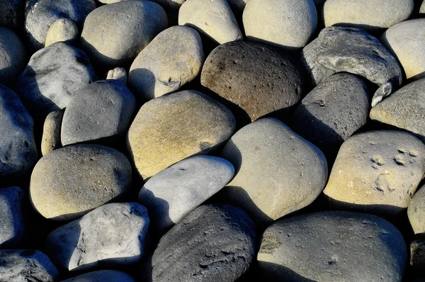 Rocas redondas suavizadas por el agua —  Fotos de Stock