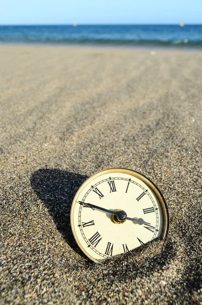 Concepto de tiempo y mar —  Fotos de Stock