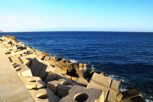 Cubes of Cement Breakwater — Stock Photo, Image