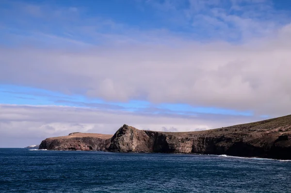 Playa de la costa seca de lava —  Fotos de Stock