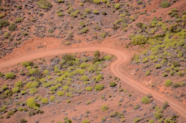 沙漠公路的鸟瞰图 — 图库照片