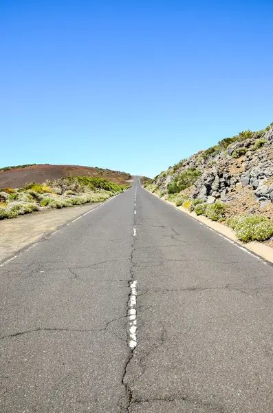 火山口石路 — 图库照片