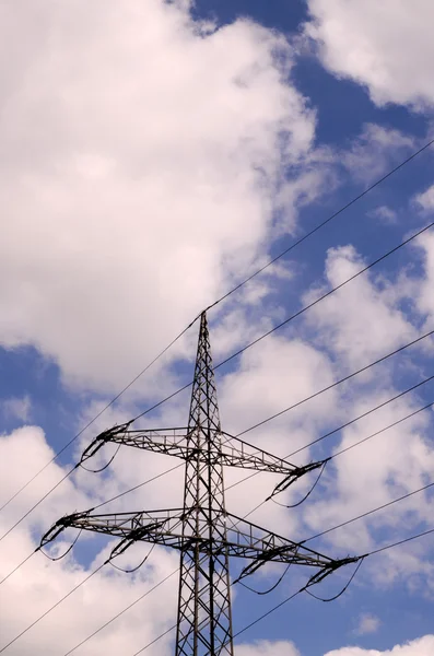 Torre de transmisión eléctrica de alto voltaje —  Fotos de Stock