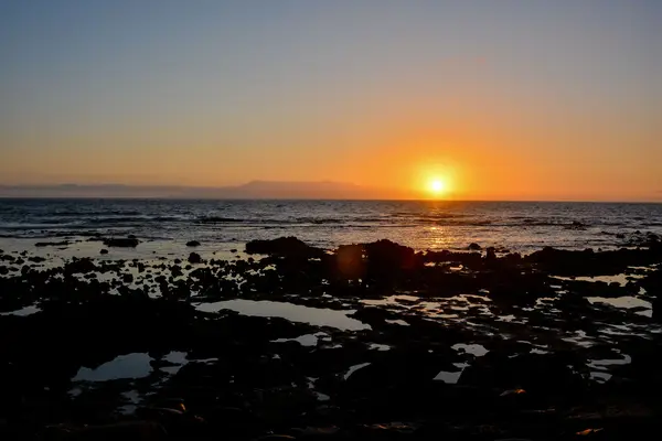 海に沈む太陽 — ストック写真