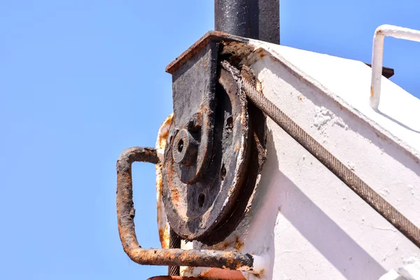 Vecchia puleggia industriale — Foto Stock