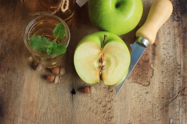 elma grren suları ile