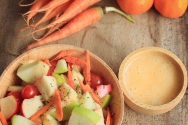 salata taze elma meyve 