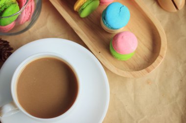 macaroons ve sıcak kahve