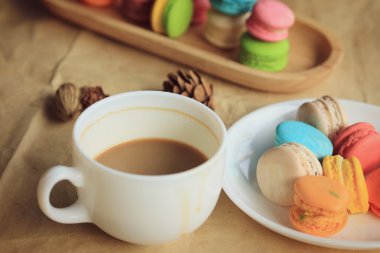 macaroons ve sıcak kahve