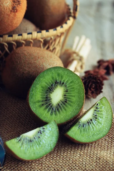 Fruta fresca de kiwis dulce — Foto de Stock