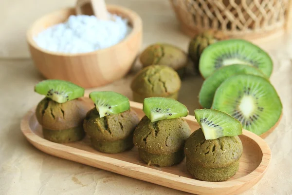 stock image muffins cakes with kiwifruit