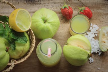 taze guava meyve suyu