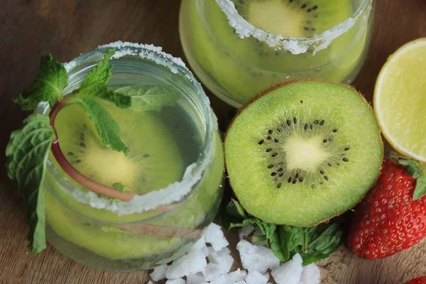 Kiwi cocktail au sel — Photo