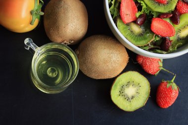 salata karışımı taze meyve