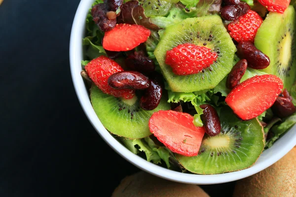 salata karışımı taze meyve