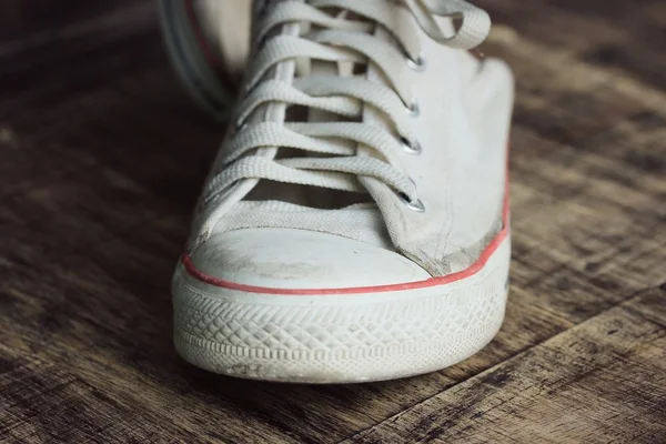 Zapatillas y calcetines blancos — Foto de Stock