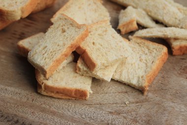 Dilim kepekli ekmek