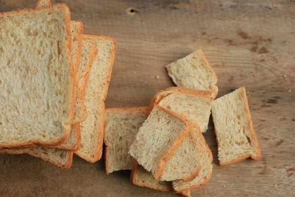 Plátek celozrnného chleba — Stock fotografie