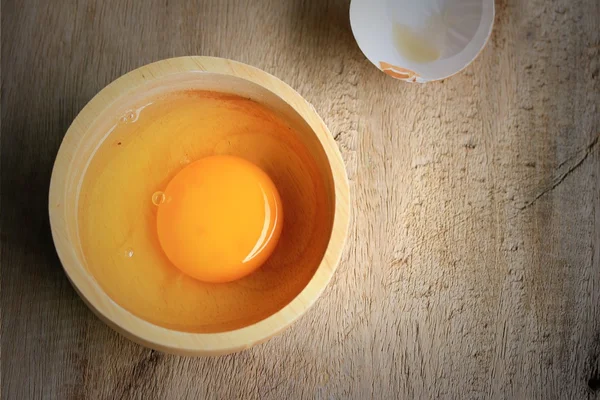 卵の黄身と新鮮な — ストック写真