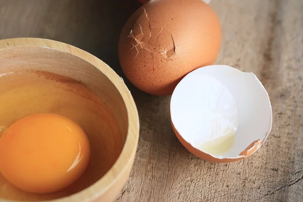 yumurta sarısı ve taze