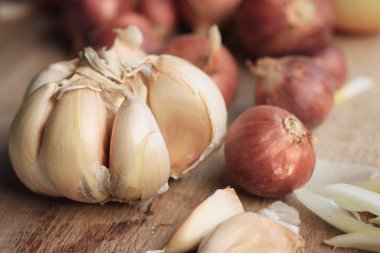 Çok soğan ve sarımsak