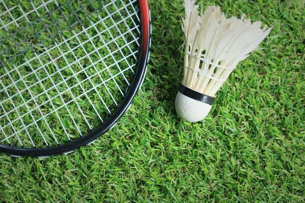Shuttlecocks badminton raket ile