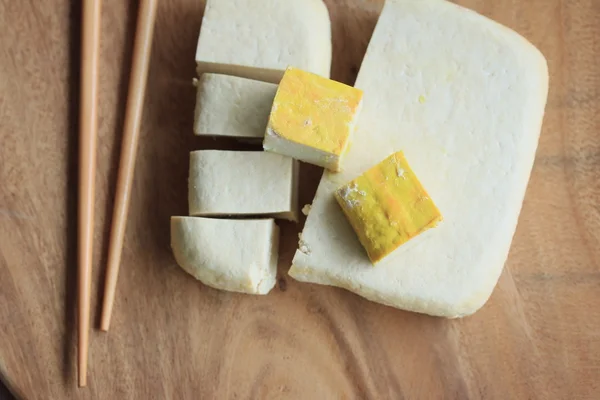 Heap yellow tofu and white — Stock Photo, Image