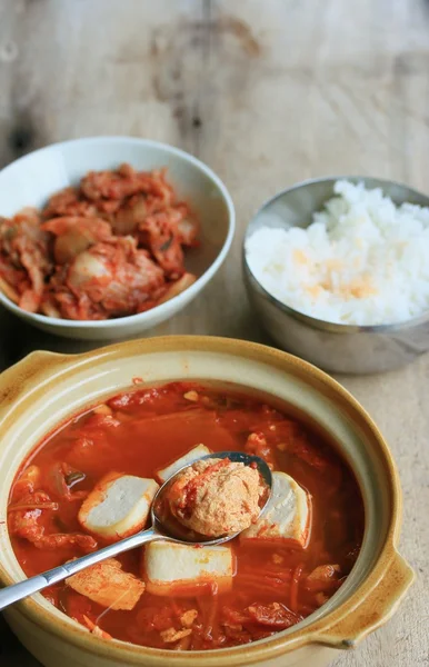 Sopa de kimchi - comida coreana — Foto de Stock