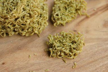 yığın anlık erişte kurutulmuş