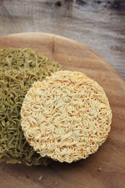 yığın anlık erişte kurutulmuş