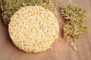 yığın anlık erişte kurutulmuş