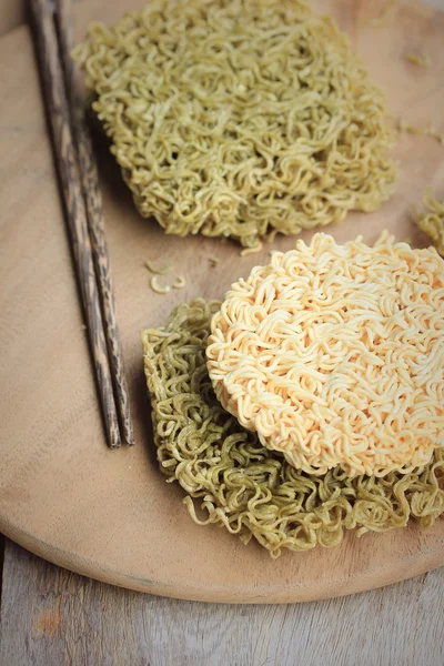 heap dried instant noodles