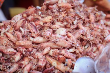 kurutulmuş kalamar Market