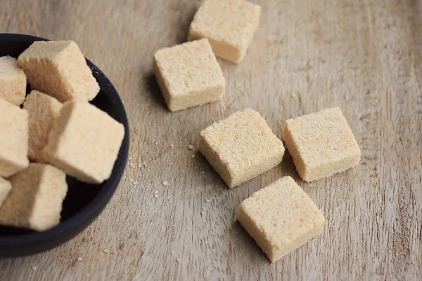 Cube de sucre de canne brun — Photo