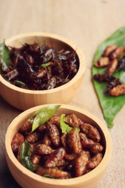 Çok kızarmış böcekler