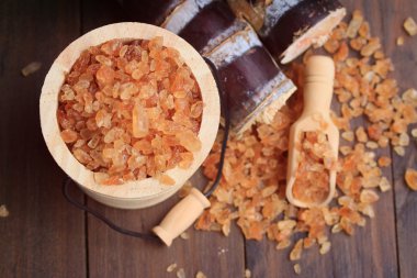 Organik kahverengi şeker kamışı