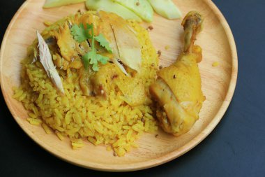 Tavuk biryani pirinç