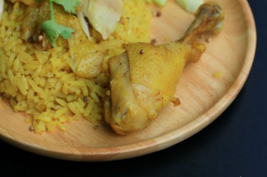 Tavuk biryani pirinç