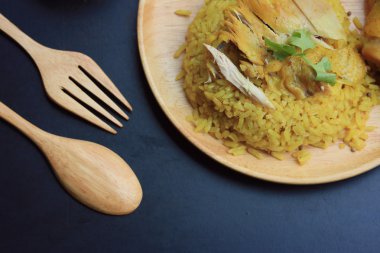 Tavuk biryani pirinç