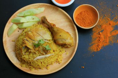 Tavuk biryani pirinç