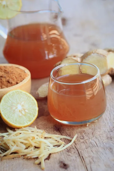 Ingwersaft mit Zucker — Stockfoto